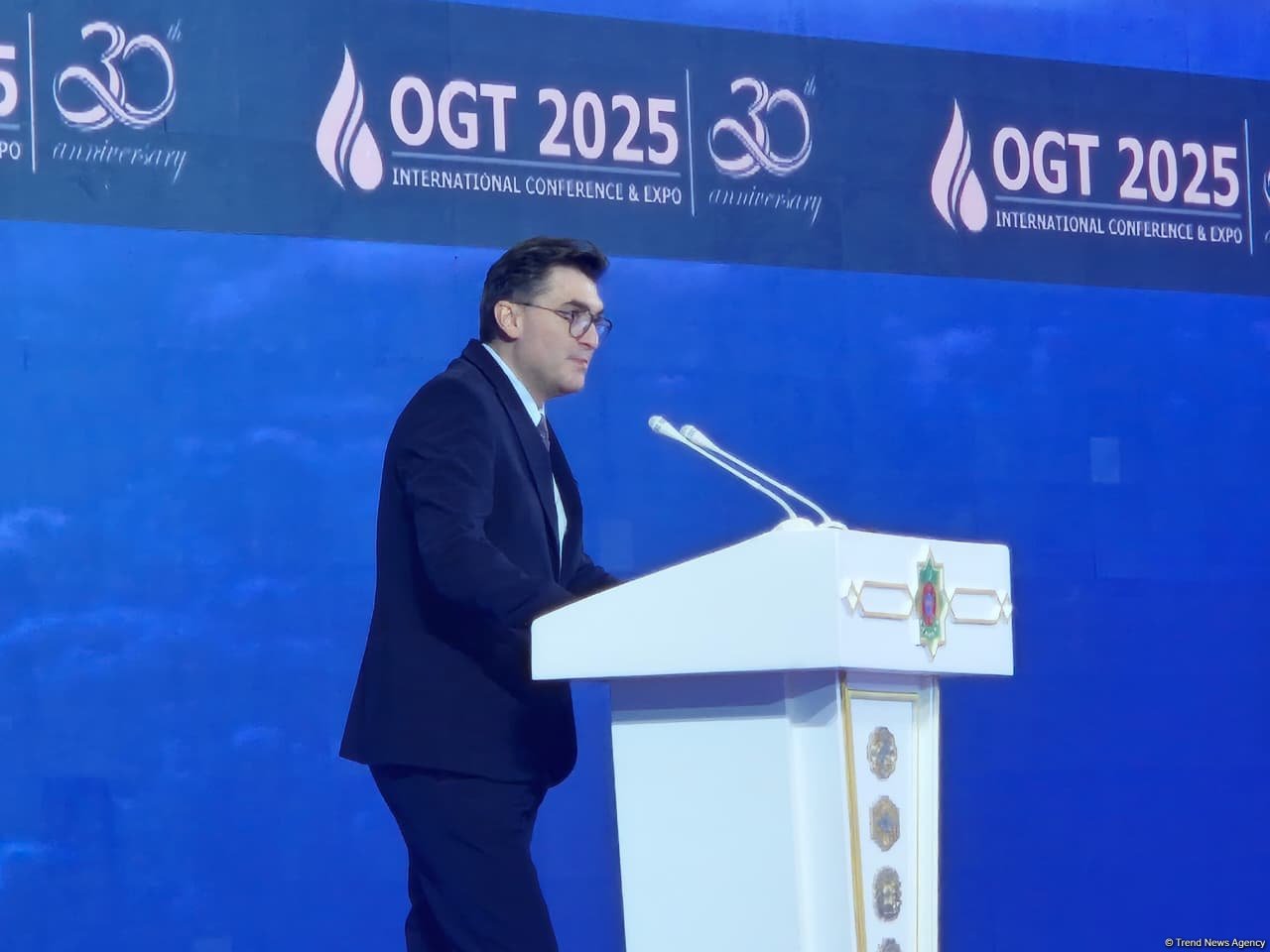 Azerbaijan set to boost green energy co-op with Turkmenistan — official