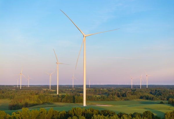 Lithuania powers up clean energy ambitions with new wind farm