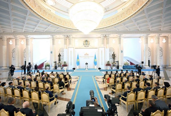 President Tokayev urges Kazakhstan's full digitalization within several years