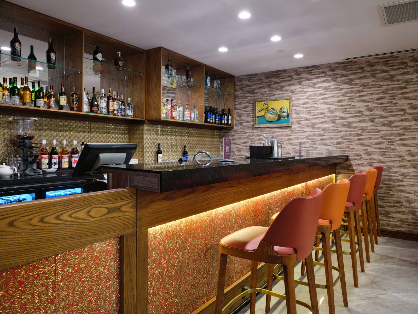 The Central Point Hotel - the perfect place for leisure and business in the heart of Baku (PHOTO)