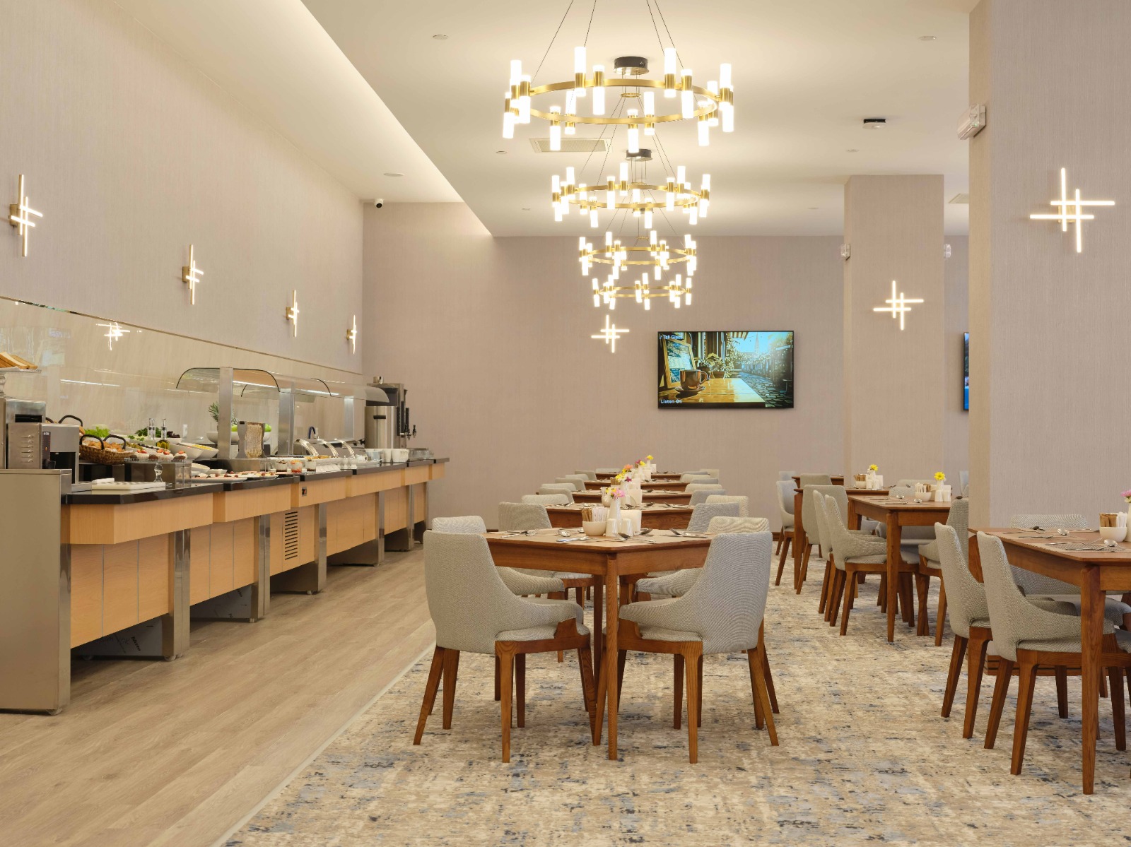 The Central Point Hotel - the perfect place for leisure and business in the heart of Baku (PHOTO)