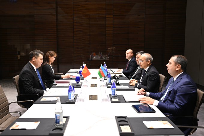 Azerbaijan and Kyrgyzstan explore ways to boost trade turnover