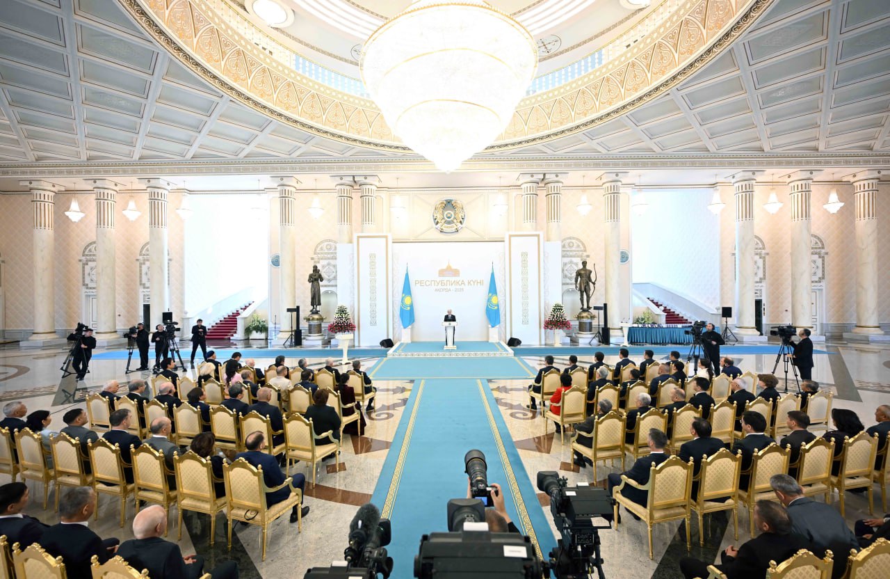 President Tokayev urges Kazakhstan's full digitalization within several years