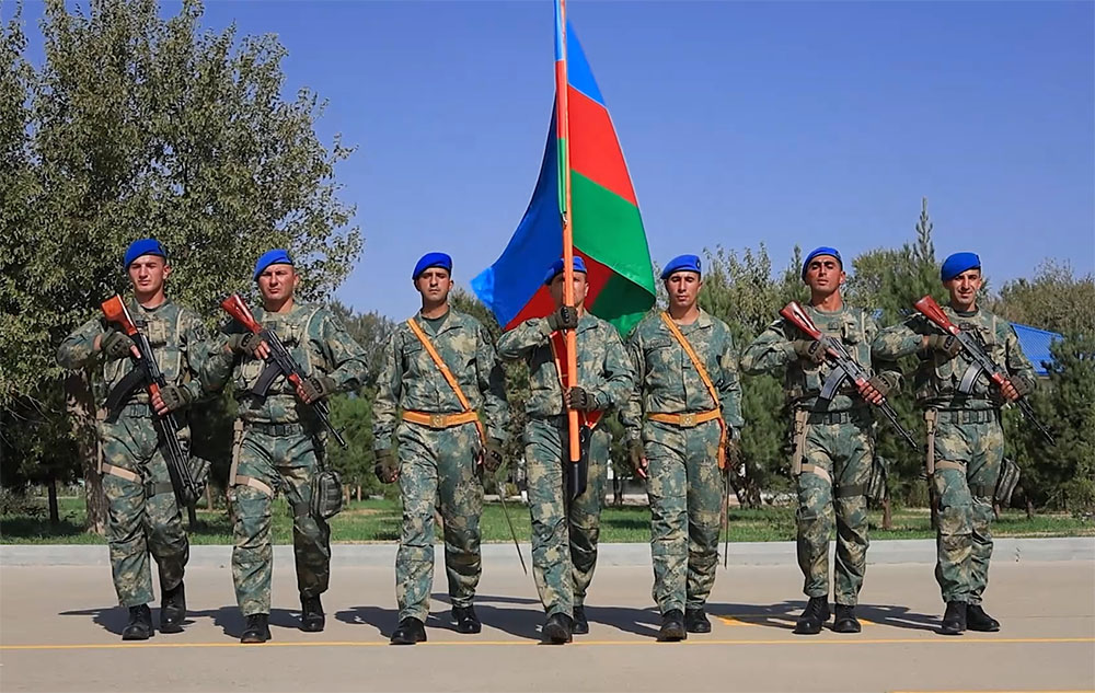 Azerbaijani Defense Ministry presents review of events of last week (VIDEO)