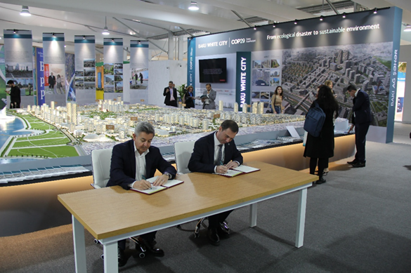Baku White City receiving accolades for excellence in Int'l Sustainability Summit (PHOTO)