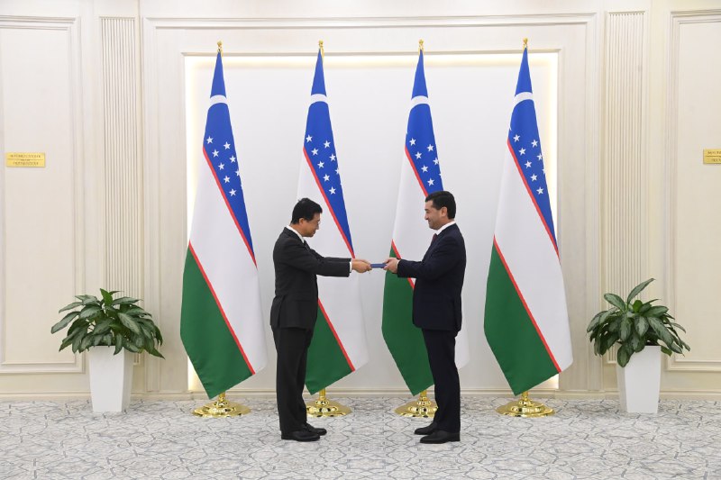 Uzbekistan receives credentials of new Japanese ambassador
