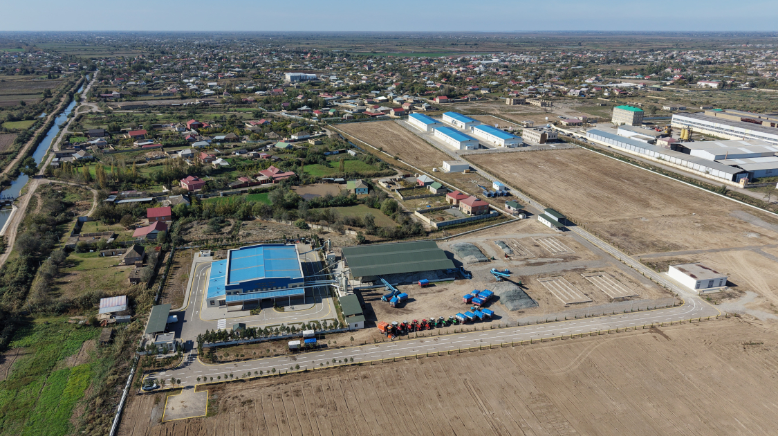 President Ilham Aliyev visits cotton processing plant in Sabirabad (PHOTO/VIDEO)