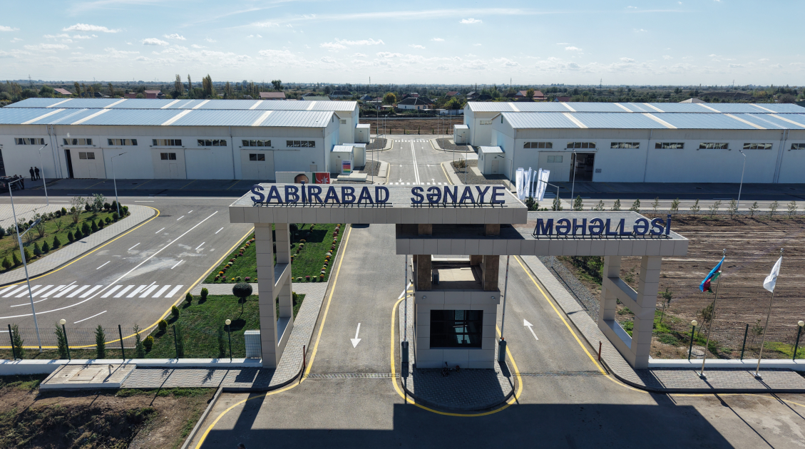 President Ilham Aliyev visits agrochemical production facility in Sabirabad (PHOTO/VIDEO)