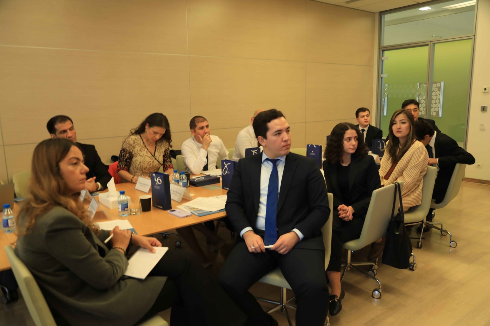 Azerbaijan briefs foreign diplomats on its ex-IDPs' return to liberated lands (PHOTO)