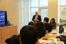 Azerbaijan briefs foreign diplomats on its ex-IDPs' return to liberated lands (PHOTO)