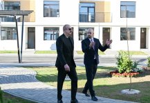 President Ilham Aliyev reviews completed 104-apartment residential complex in Zangilan (PHOTO)