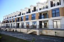 President Ilham Aliyev reviews completed 104-apartment residential complex in Zangilan (PHOTO)