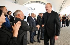 President Ilham Aliyev presents keys to apartments to residents of Mammadbayli and Aghali villages in Zangilan (PHOTO/VIDEO)