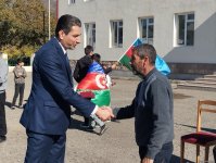 New wave of ex-IDPs setting in Khojaly's Badara village, get keys to homes (PHOTO)