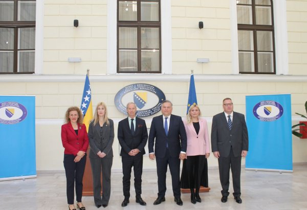 Sarajevo meeting reinforces EU commitment to Western Balkans integration (PHOTO)