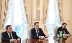 President Ilham Aliyev receives Speaker of Romanian Senate (PHOTO/VIDEO)