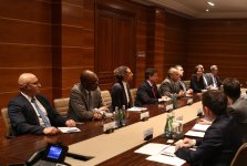 Azerbaijan, World Bank discuss cooperation in financial management (PHOTO)