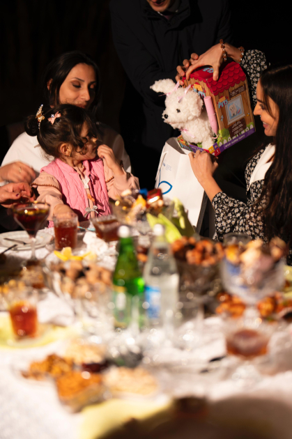 Heydar Aliyev Foundation VP Leyla Aliyeva visits participant of "Young Beekeeper" project in Gabala district (PHOTO)