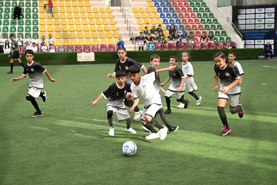 Mini-football tournament held among orphanage teams on Heydar Aliyev Foundation VP Leyla Aliyeva’s initiative (PHOTO)