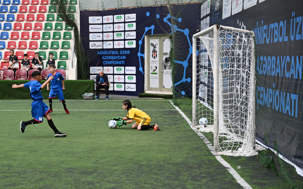 Mini-football tournament held among orphanage teams on Heydar Aliyev Foundation VP Leyla Aliyeva’s initiative (PHOTO)