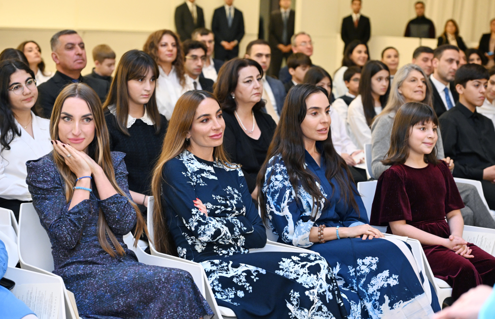 Presentation of musical instruments acquired with support from Heydar Aliyev Foundation held (PHOTO)