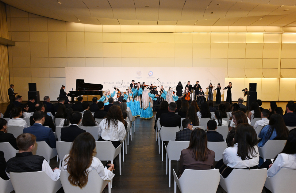 Presentation of musical instruments acquired with support from Heydar Aliyev Foundation held (PHOTO)