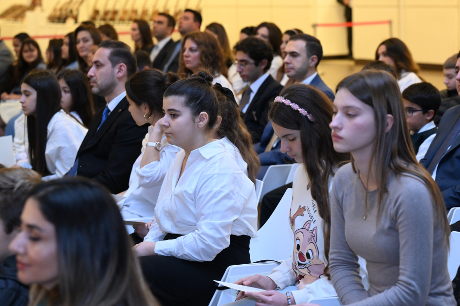 Presentation of musical instruments acquired with support from Heydar Aliyev Foundation held (PHOTO)