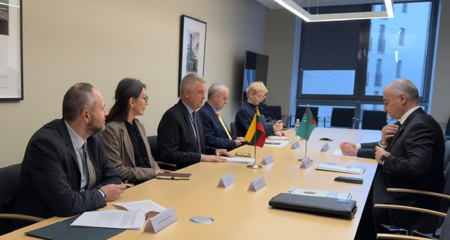 Turkmenistan, Lithuania explore ways to strengthen economic, transport ties