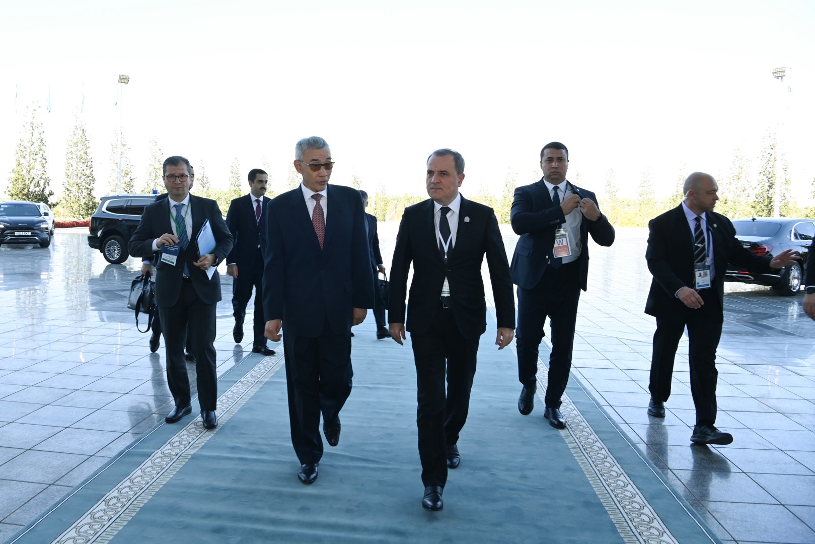 Jeyhun Bayramov attends opening ceremony of 43rd session of UNESCO General Conference (PHOTO)