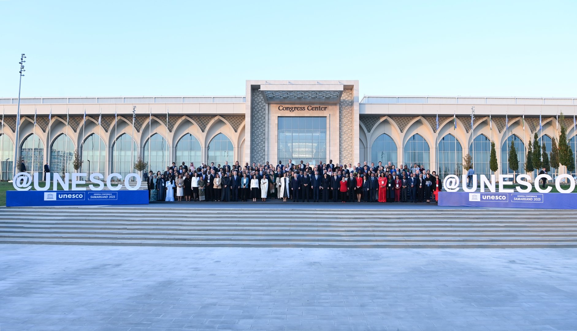 Jeyhun Bayramov attends opening ceremony of 43rd session of UNESCO General Conference (PHOTO)