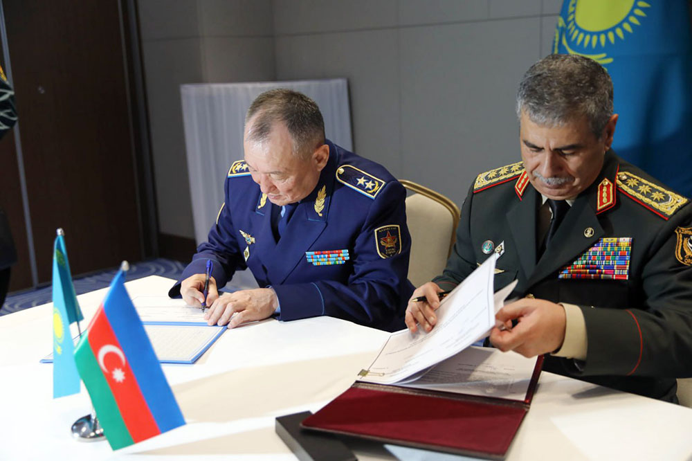 Azerbaijan, Kazakhstan ink military co-op plan for 2026 (PHOTO/VIDEO)