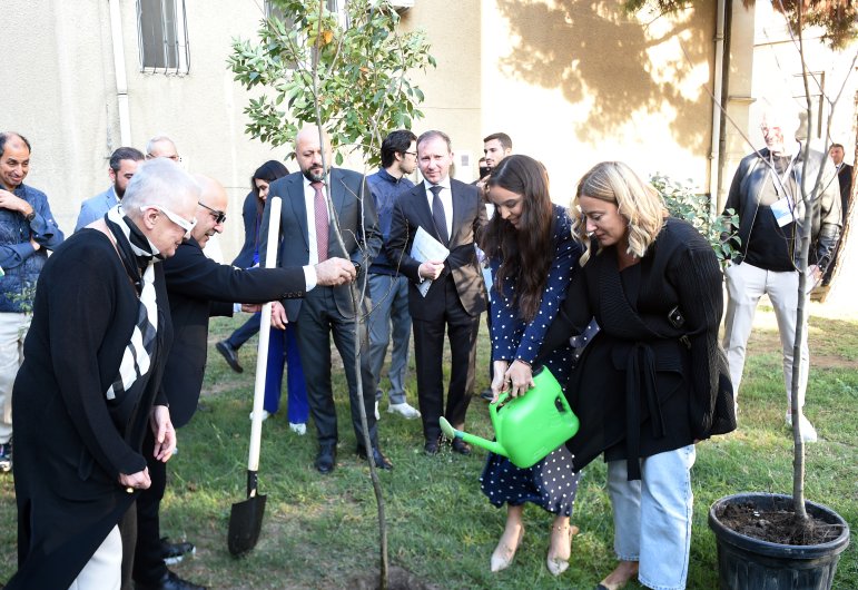 “Pistachio: Living Heritage” performance presented within “ART Weekend” (PHOTO)