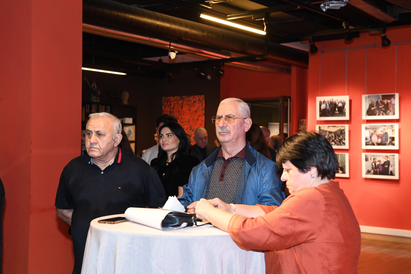 Azerbaijan showcases ‘Roads to Great Return’ exhibition-presentation (PHOTO)