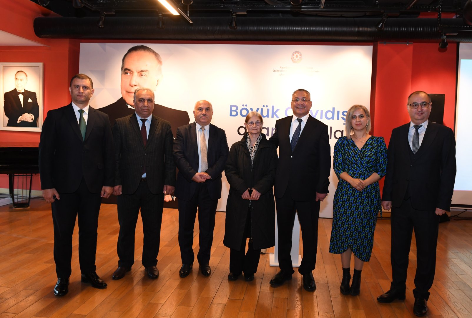 Azerbaijan showcases ‘Roads to Great Return’ exhibition-presentation (PHOTO)
