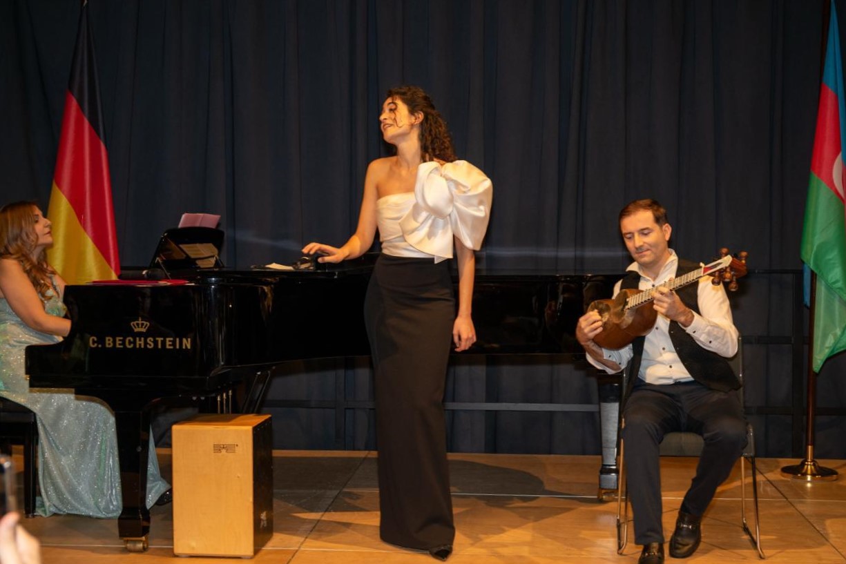 Azerbaijan’s ‘Songs of Victory’ concert strikes chord in Germany's Düsseldorf (PHOTO)