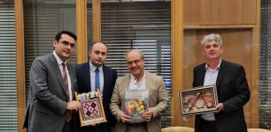 Azerbaijani community in Germany holds roundtable with local scholars (PHOTO)