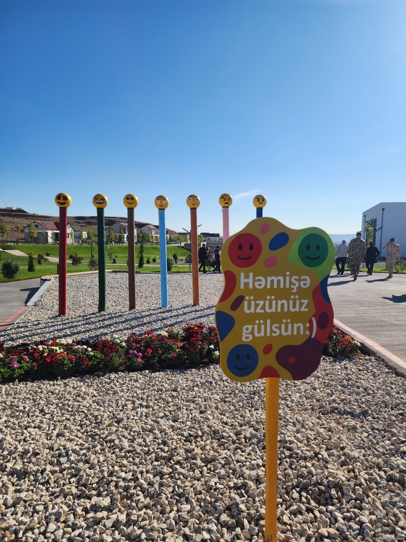 Ambassadors, heads of int'l organizations tour Azerbaijan's Horovlu (PHOTO/VIDEO)