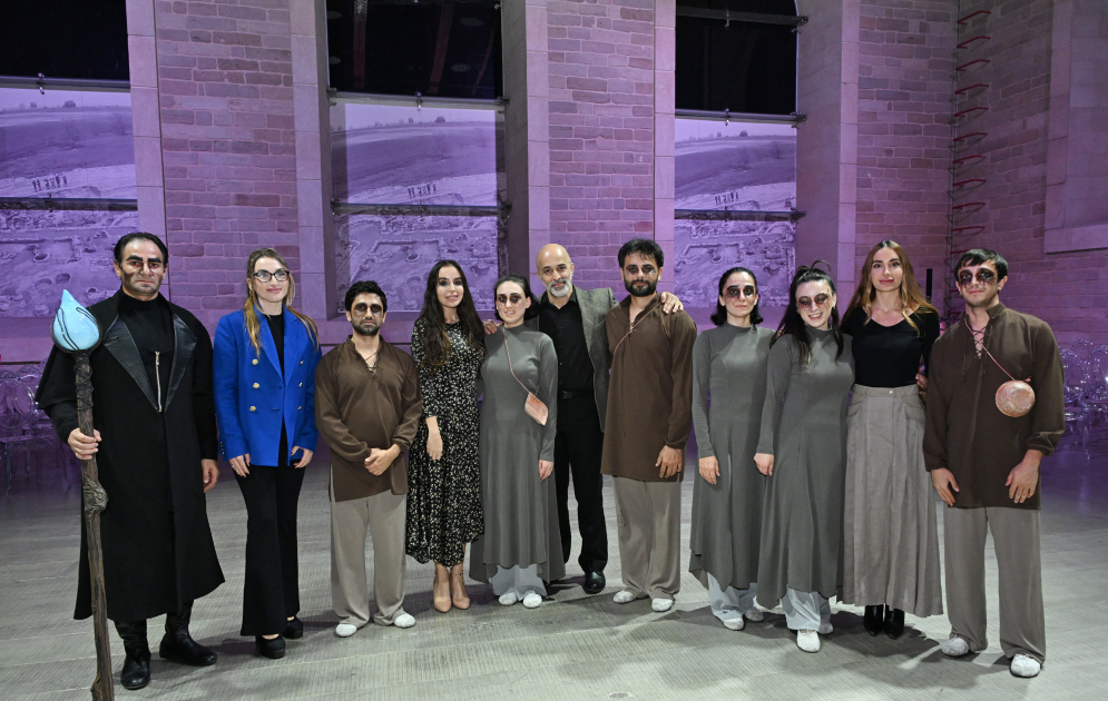 “The Secret of Water” pantomime performance presented at Stone Chronicle Museum (PHOTO)