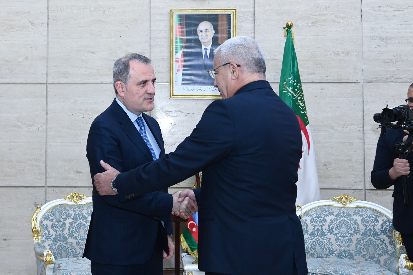 Azerbaijani FM meets with Speaker of Algerian Parliament (PHOTO)