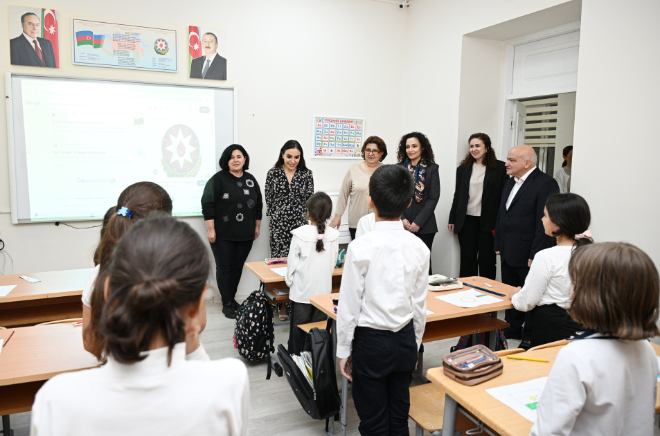 Heydar Aliyev Foundation VP Leyla Aliyeva visits Bulbul Secondary Specialized Music School (PHOTO)