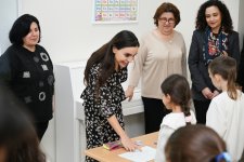 Heydar Aliyev Foundation VP Leyla Aliyeva visits Bulbul Secondary Specialized Music School (PHOTO)