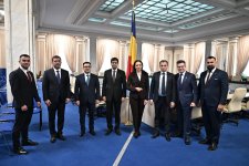 Azerbaijani delegation visits Chamber of Deputies of Romanian Parliament (PHOTO)