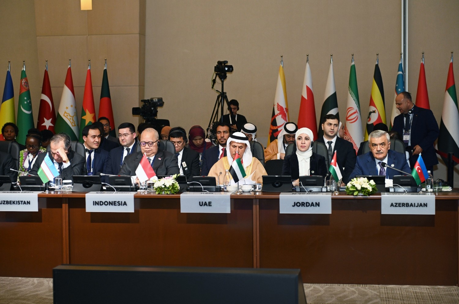 Azerbaijan weighing opportunities for developing export strategies in OIC