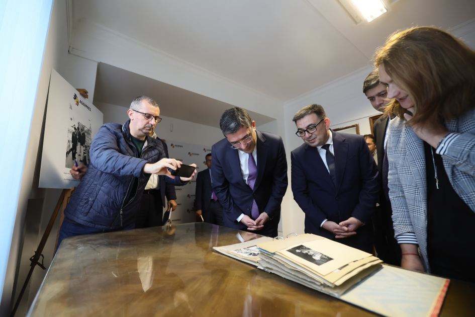 Azerbaijan, Romania deepen media partnership through national agencies (PHOTO)
