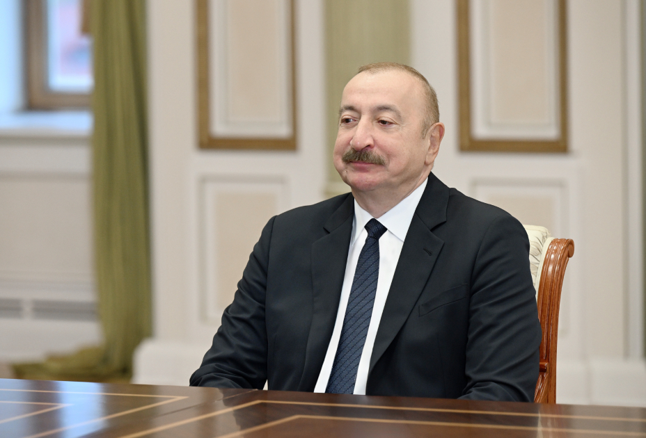 President Ilham Aliyev receives delegation of heads of member institutions of Arab Coordination Group (PHOTO/VIDEO)