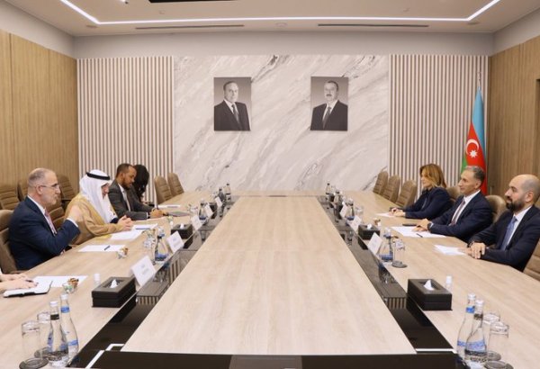 Azerbaijan, Islamic Development Bank review prospects for cooperation