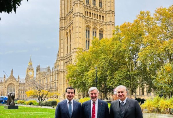 Azerbaijan and UK explore ways to boost business and investment ties