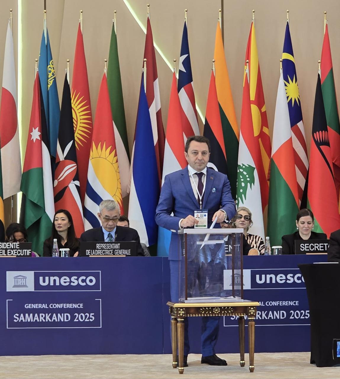Azerbaijan joins 43rd session of UNESCO General Conference (PHOTO)
