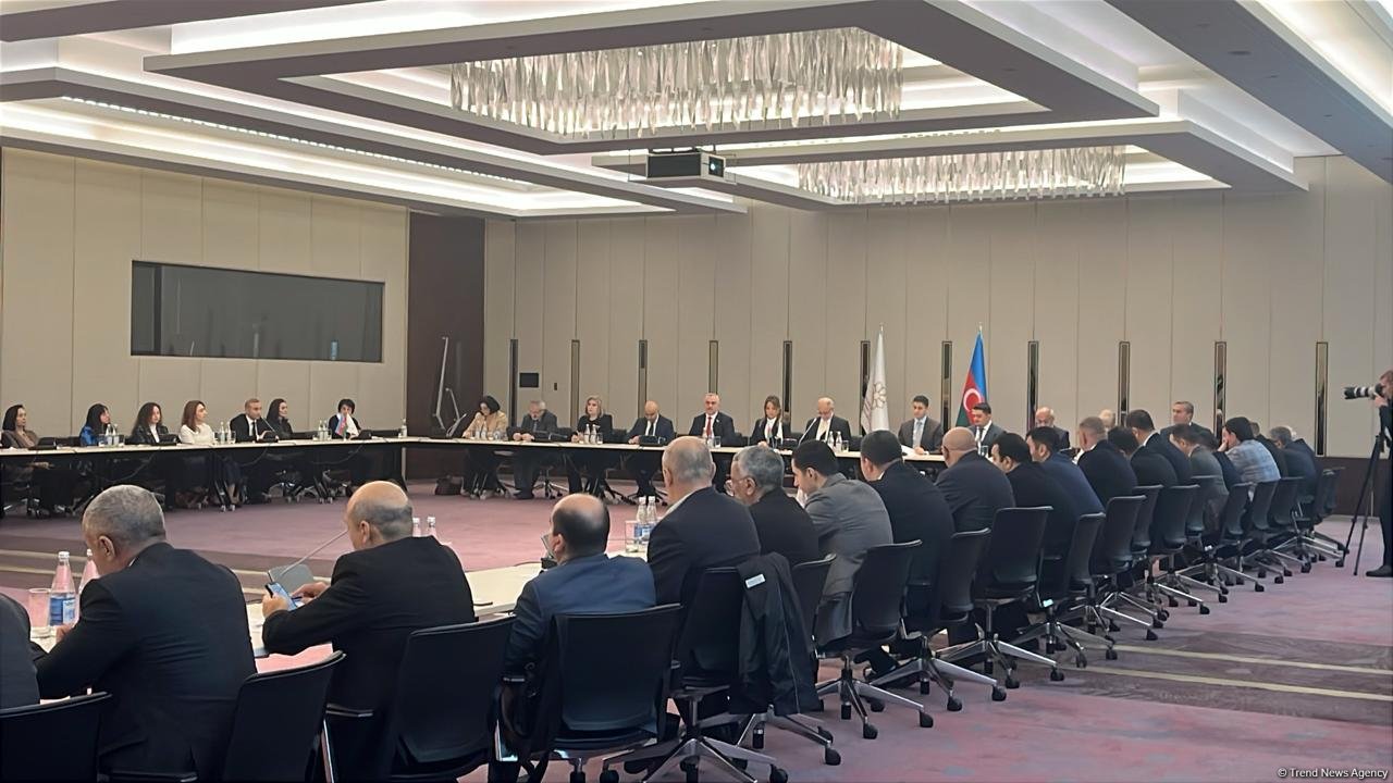 Baku hosts public discussion titled "Return to Western Azerbaijan"