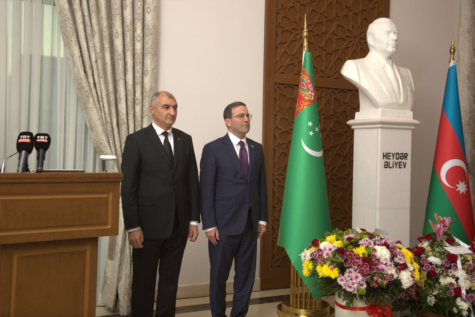 Azerbaijani embassy in Turkmenistan commemorates Victory Day (PHOTO)